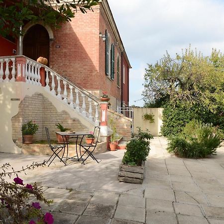 La Casa Di Andrea Hotel Chieti Exterior foto